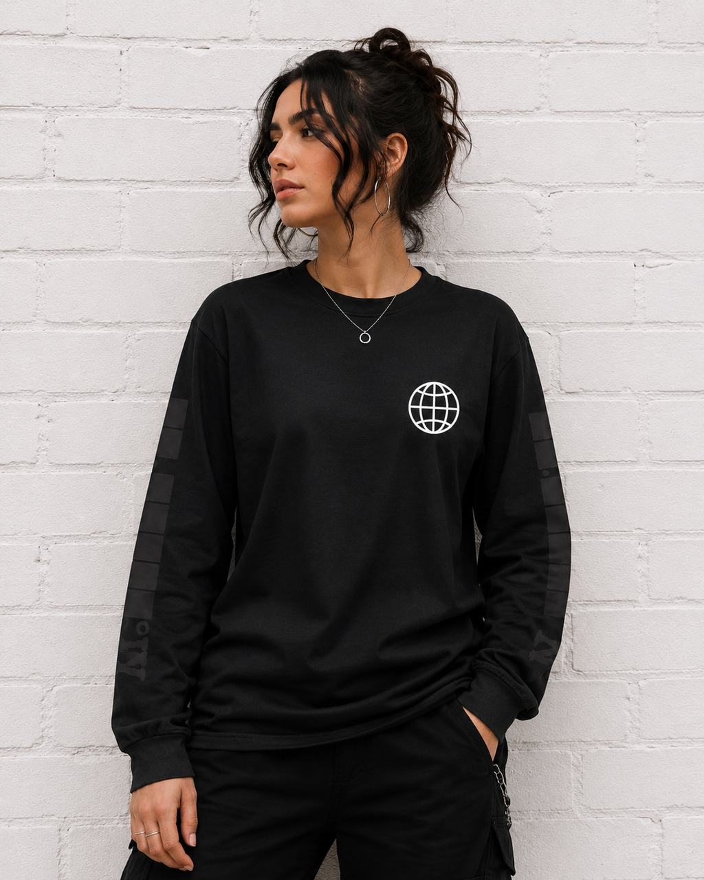 Final Girl Cult | Worldwide Long Sleeve T-Shirt