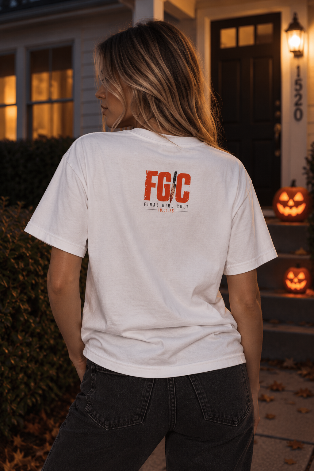 Be The Hunter | Final Girl T-Shirt
